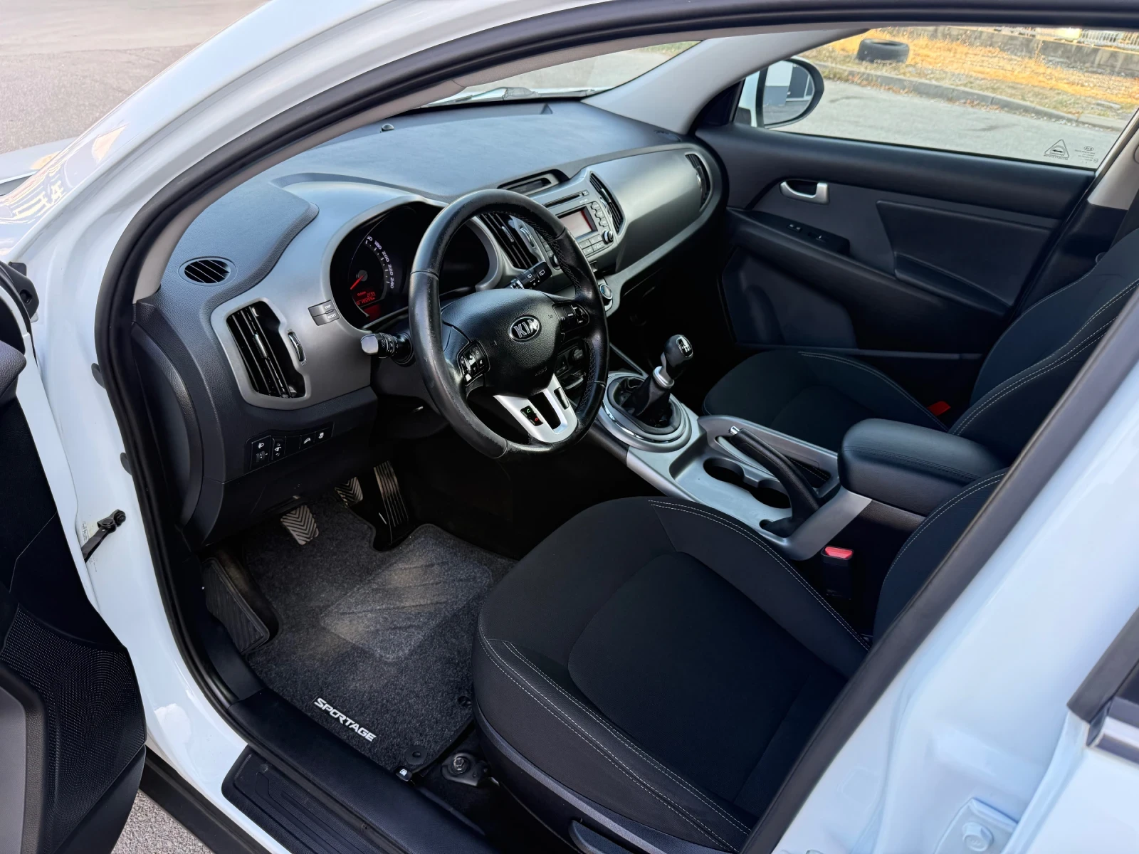 Kia Sportage 1.7CRDI Е5В ИТАЛИЯ , снимка 7 - Автомобили и джипове - 55709930