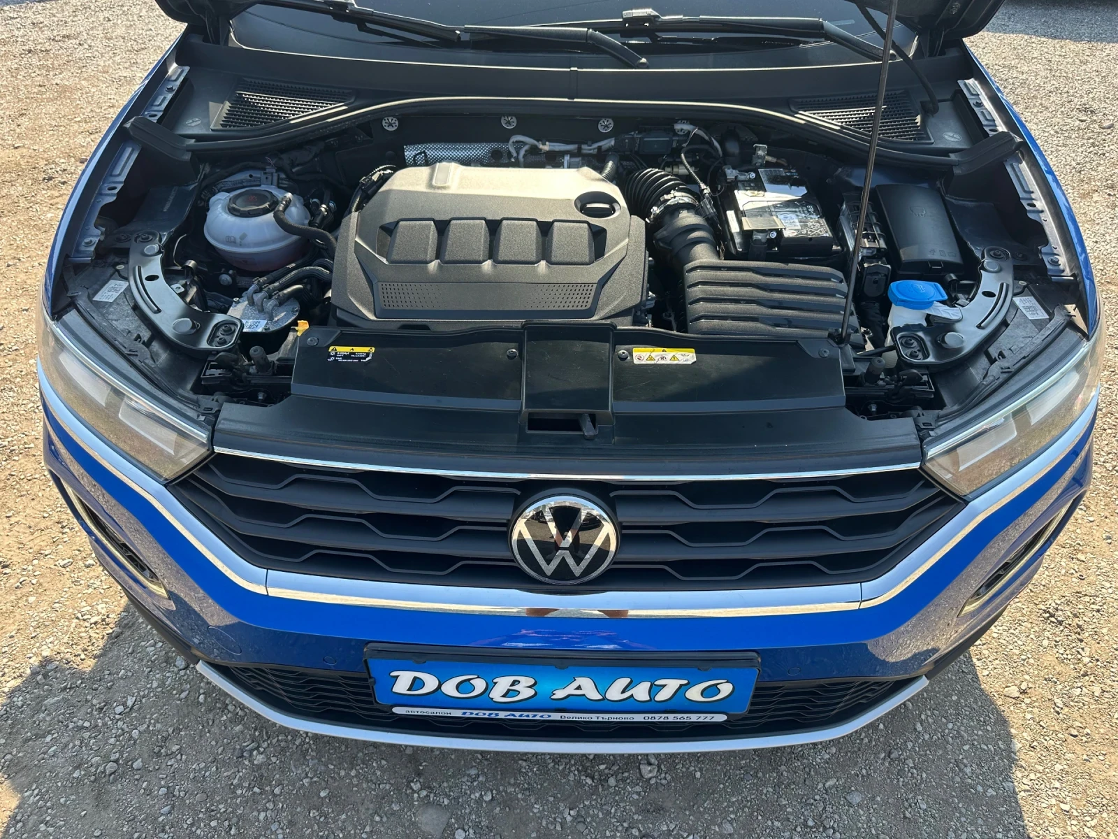 VW T-Roc 2.0TDI-LINE ASSISTANT-LED-CAR PLAY-ДИСТРОНИК-ПОДГР, снимка 17 - Автомобили и джипове - 55894572