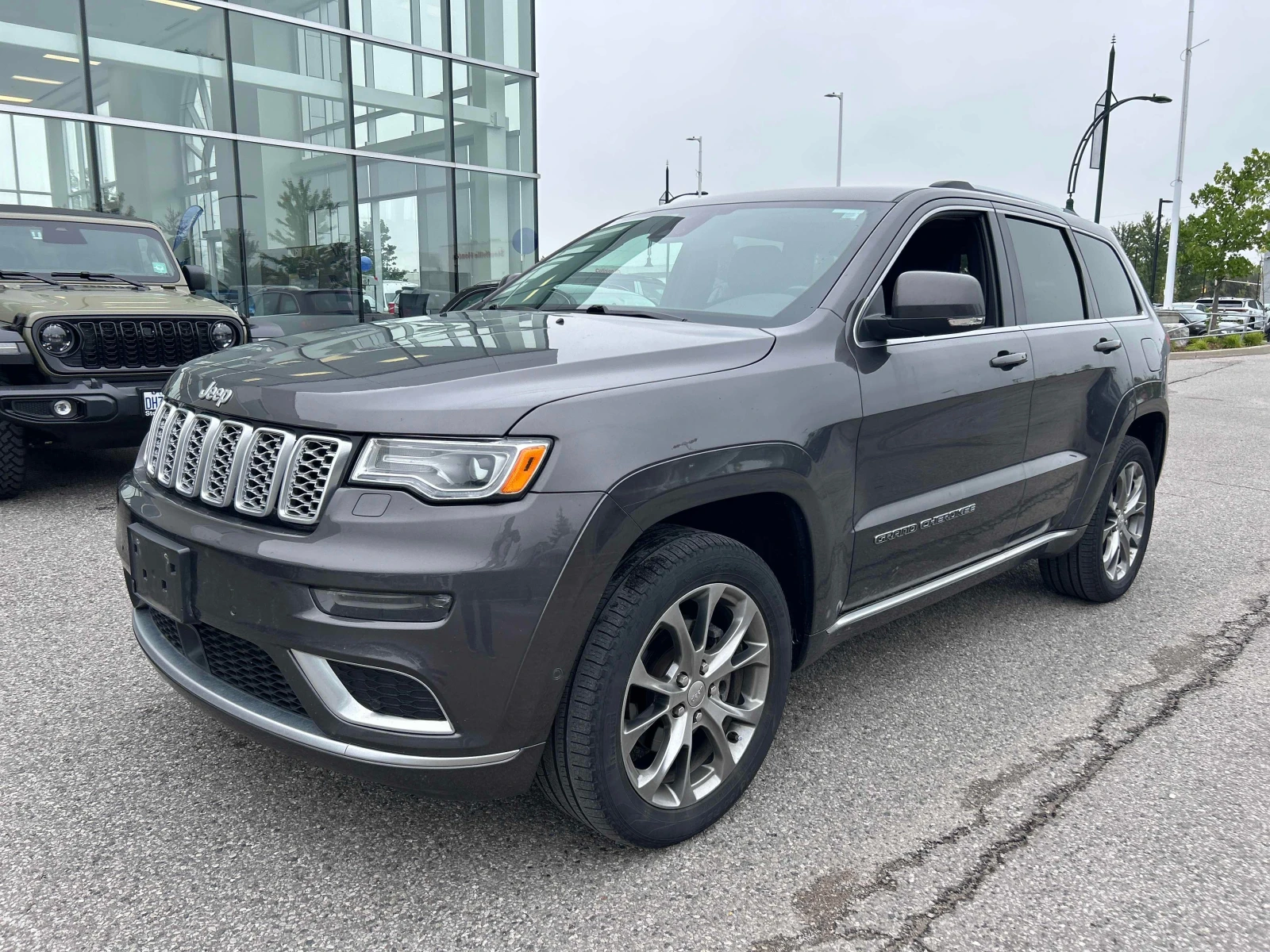 Jeep Grand cherokee * Summit * CARFAX * ОПЦИЯ ЗА ФИНАНСИРАНЕ 