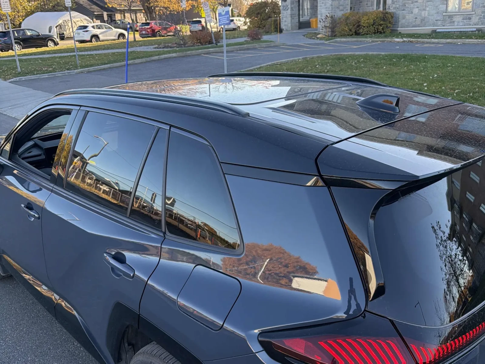 Toyota Rav4 XSE AWD 2.5 PHEV, снимка 12 - Автомобили и джипове - 56718201