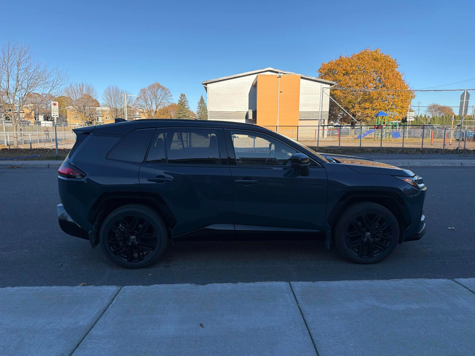 Toyota Rav4 XSE AWD 2.5 PHEV, снимка 4 - Автомобили и джипове - 56718201