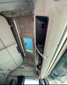 Iveco Stralis влекач, снимка 8