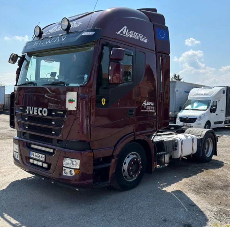 Iveco Stralis влекач, снимка 3 - Камиони - 48631535