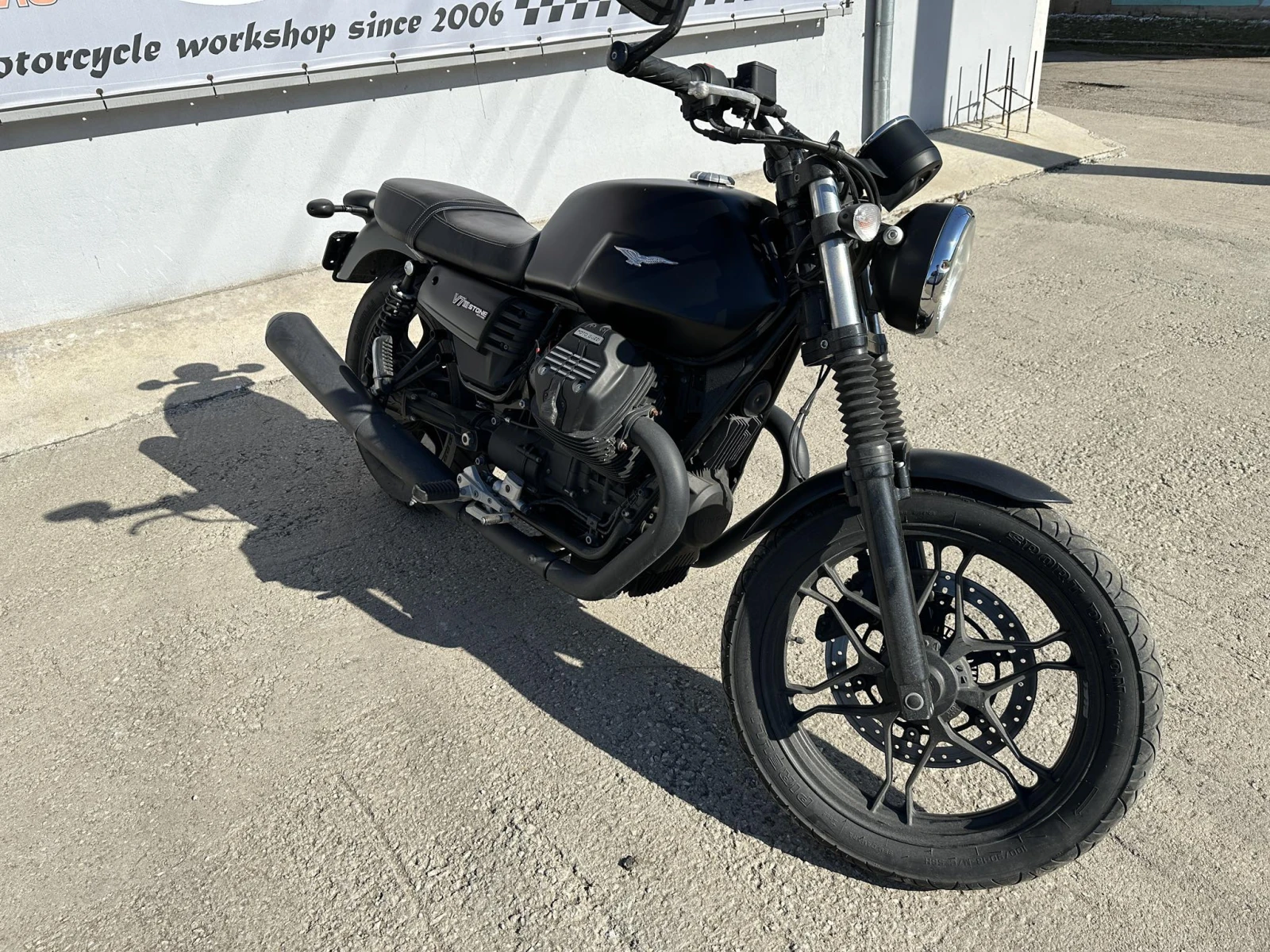 Moto Guzzi V V7 III STONE 2017 - изображение 2