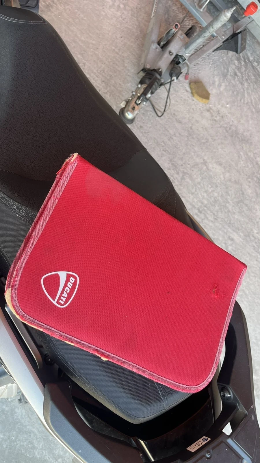 Ducati Diavel Diavel CARBON, BREMBO, TCS FULL/������ | Mobile.bg � ����������� 14