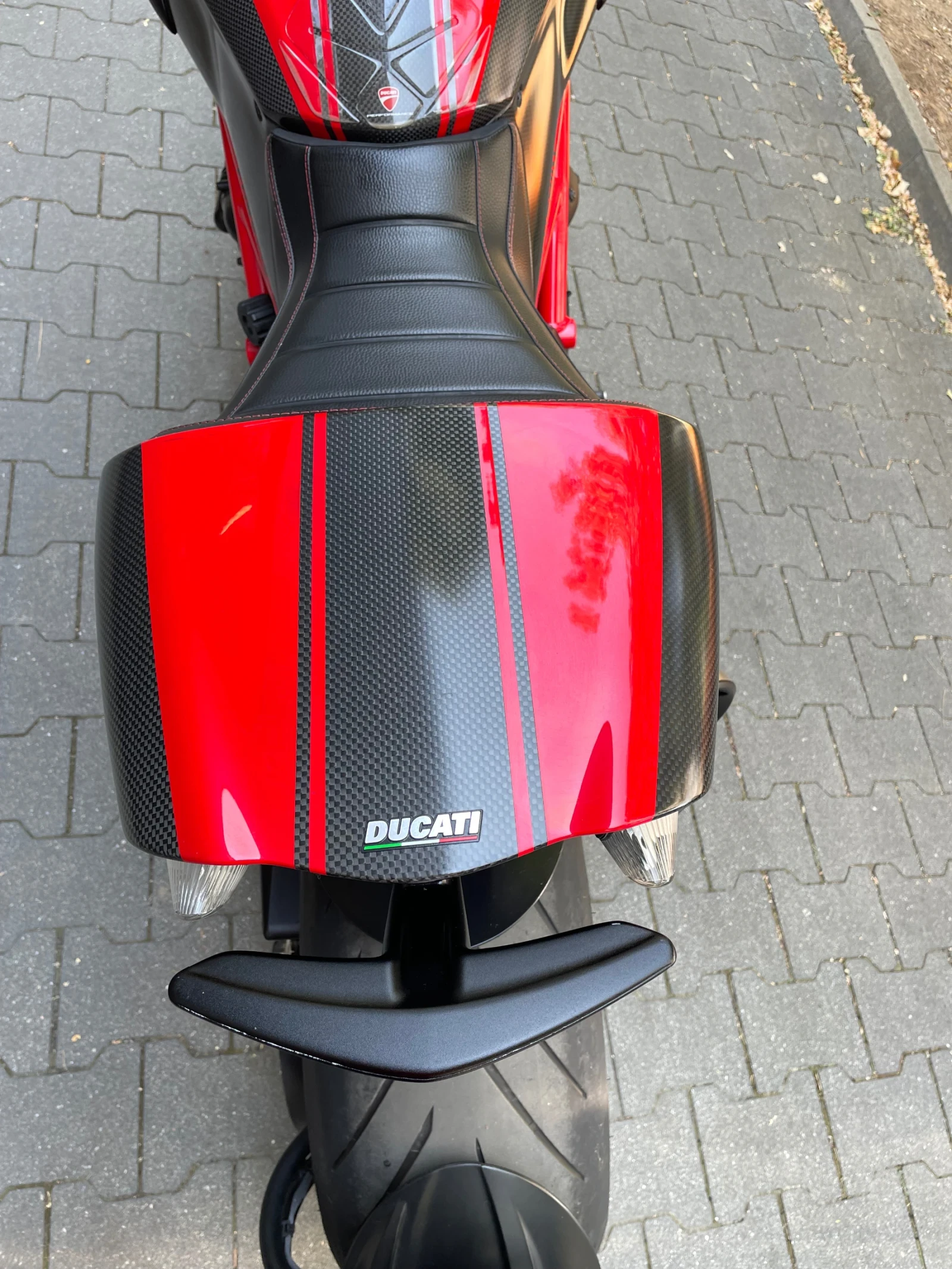 Ducati Diavel Diavel CARBON, BREMBO, TCS FULL/������ | Mobile.bg � ����������� 13