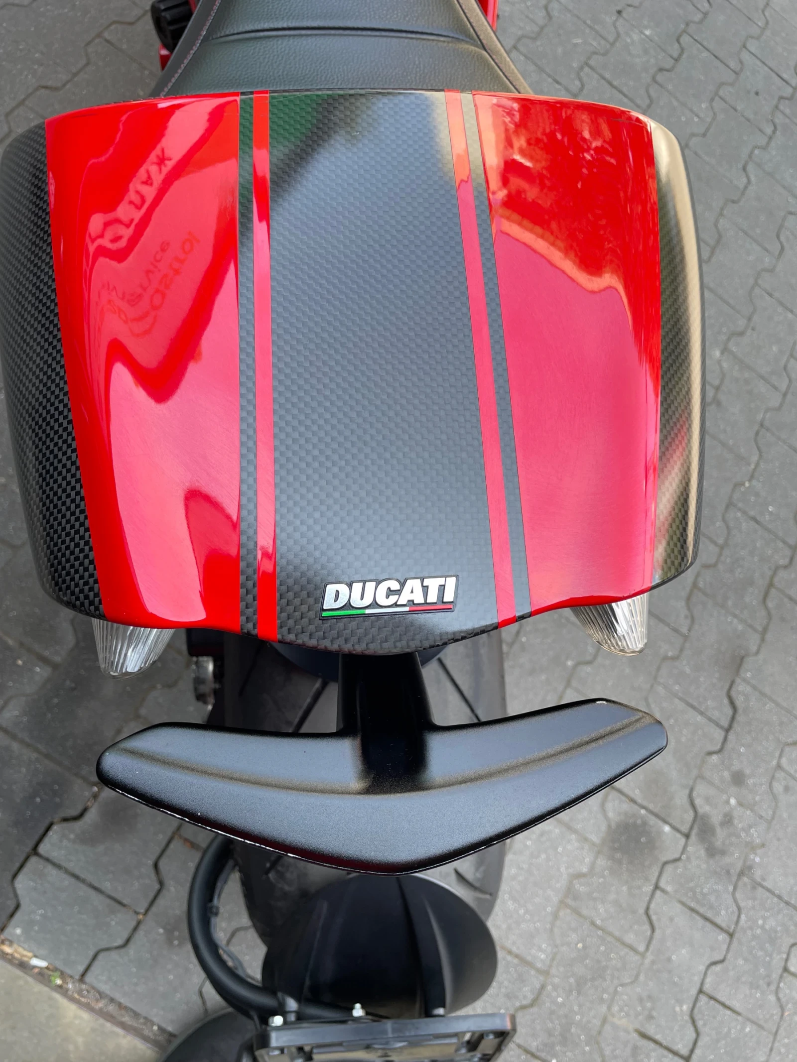 Ducati Diavel Diavel CARBON, BREMBO, TCS FULL/������ | Mobile.bg � ����������� 12