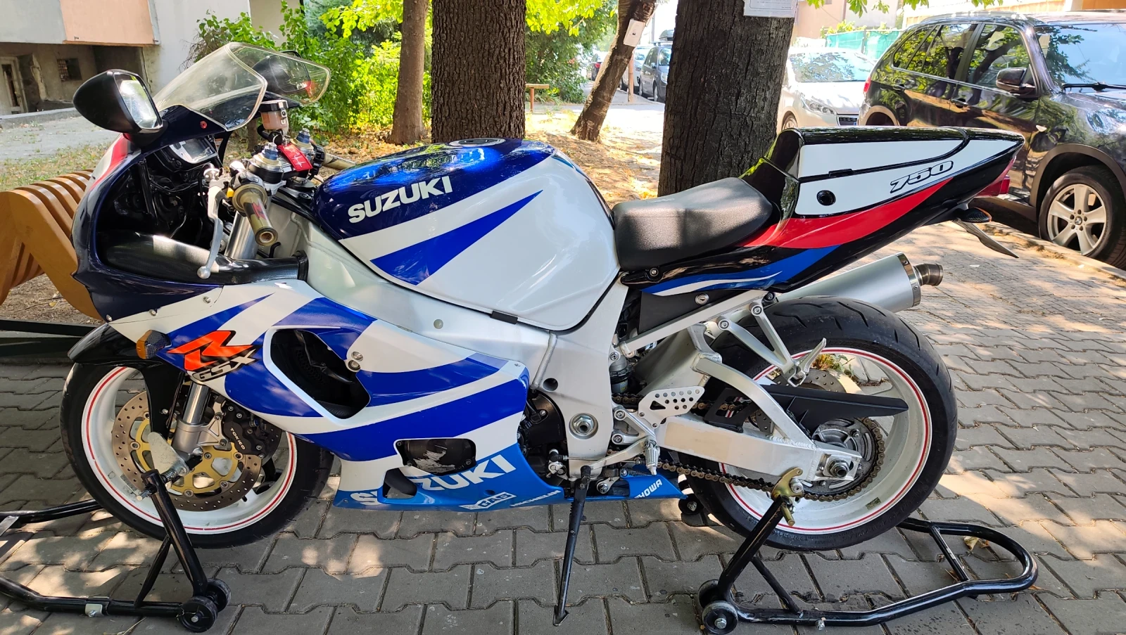 Suzuki Gsxr 750, снимка 12 - Мотоциклети и мототехника - 55790347