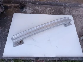 Греда под задна броня ланд ровър евок 2.2д