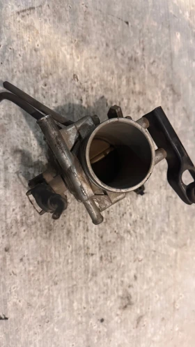 Дроселова Клапа за BMW 318 1994 - 1734771