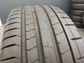      255/40R21