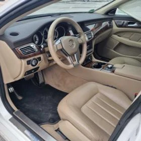 Mercedes-Benz CLS 500 AMG, снимка 9