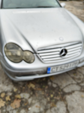Mercedes-Benz C 220 Купе, снимка 1 - Автомобили и джипове - 43002797