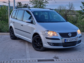 VW Touran 7 местен / Face / Xenon, снимка 3 - Автомобили и джипове - 45250526