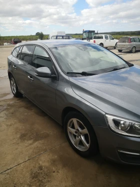 Обява за продажба на Volvo V60 ~14 500 лв. - изображение 1