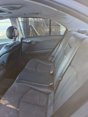 Mercedes-Benz E 270, снимка 10