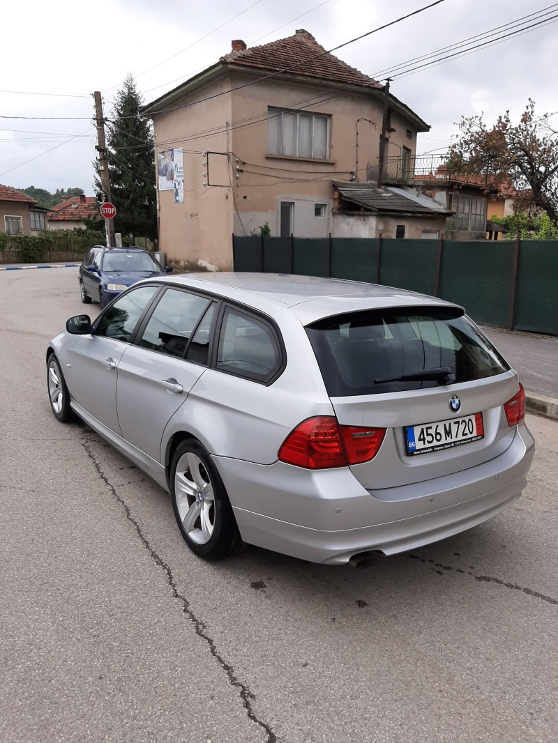 BMW 320 Евро5Фейс, снимка 7 - Автомобили и джипове - 37269082