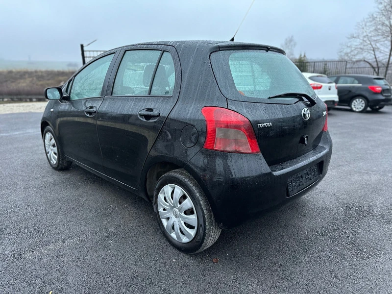 Toyota Yaris 1.3-БЕНЗИН-НАВИГАЦИЯ, снимка 6 - Автомобили и джипове - 43712604