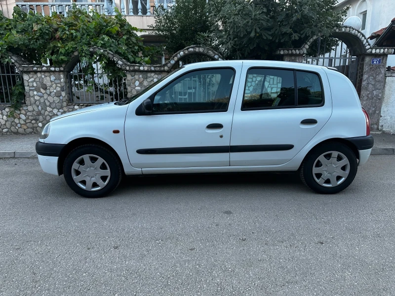 Renault Clio 1.2 Бензин, снимка 2 - Автомобили и джипове - 46768452