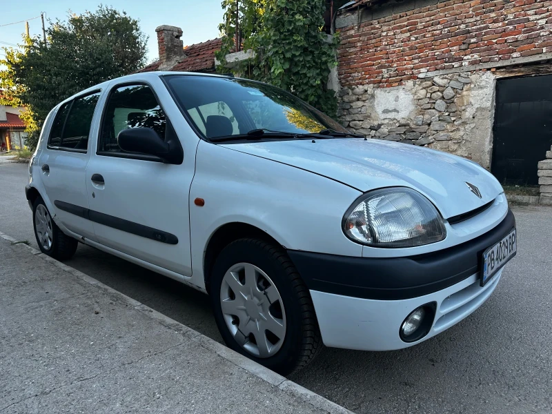 Renault Clio 1.2 Бензин, снимка 4 - Автомобили и джипове - 46768452