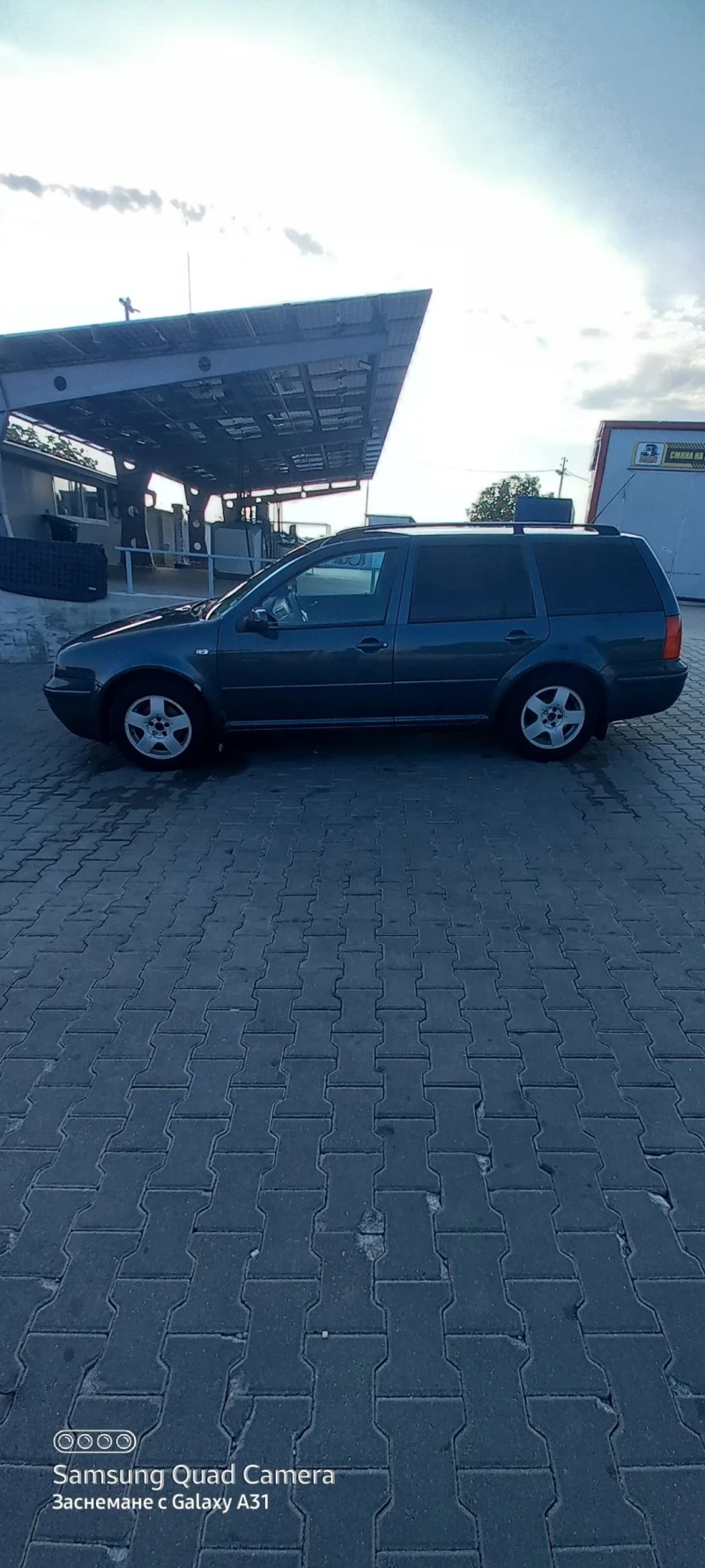 VW Golf 2.0i 115к.с, снимка 4 - Автомобили и джипове - 47172788