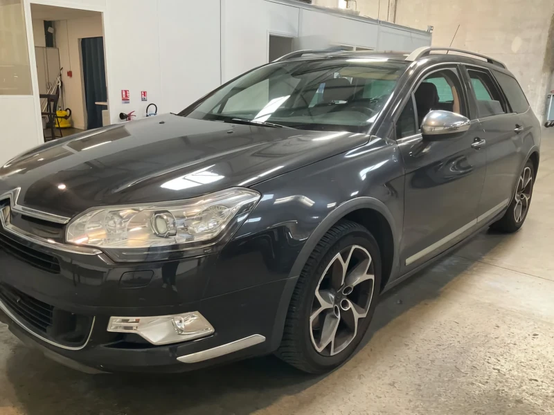 Citroen C5 Cross Tourer 2.0HDI 180hp, снимка 3 - Автомобили и джипове - 48133155