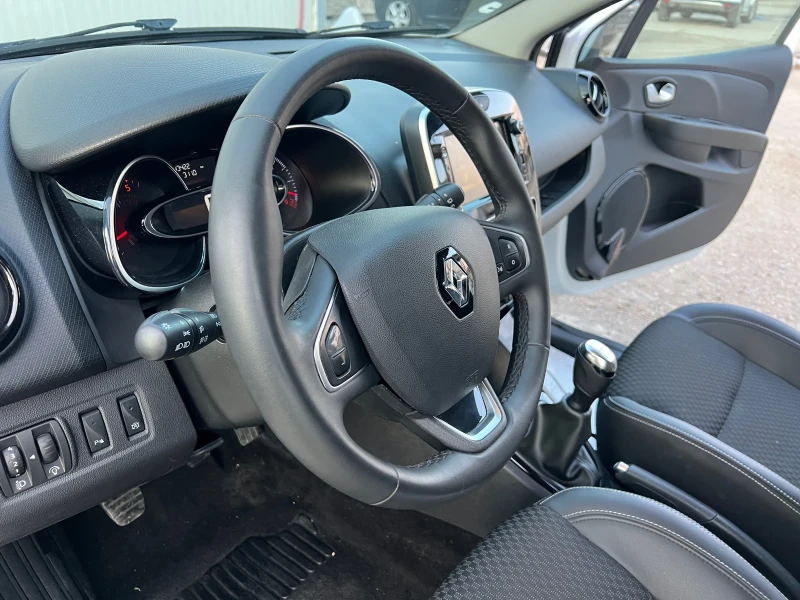 Renault Clio 1.5dCi* FACE* NAVI, снимка 11 - Автомобили и джипове - 49547755