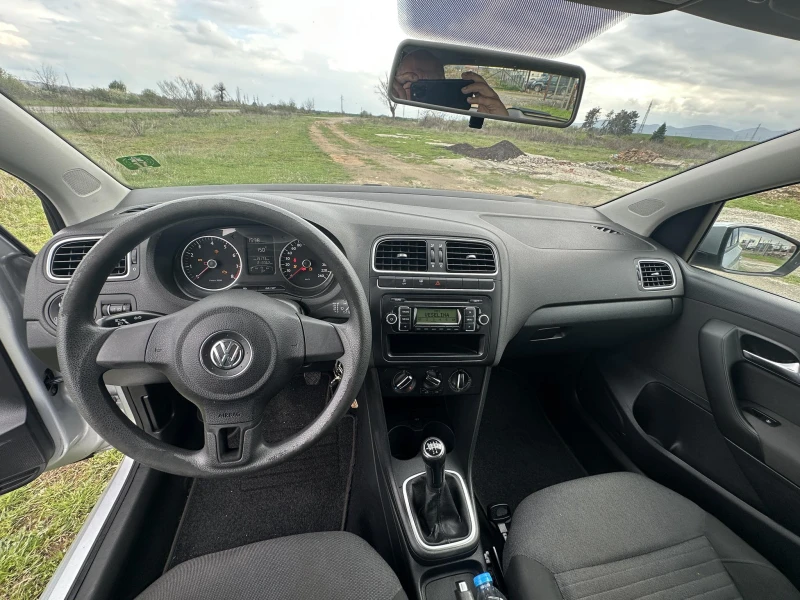 VW Polo 1.2 i, снимка 6 - Автомобили и джипове - 49702219