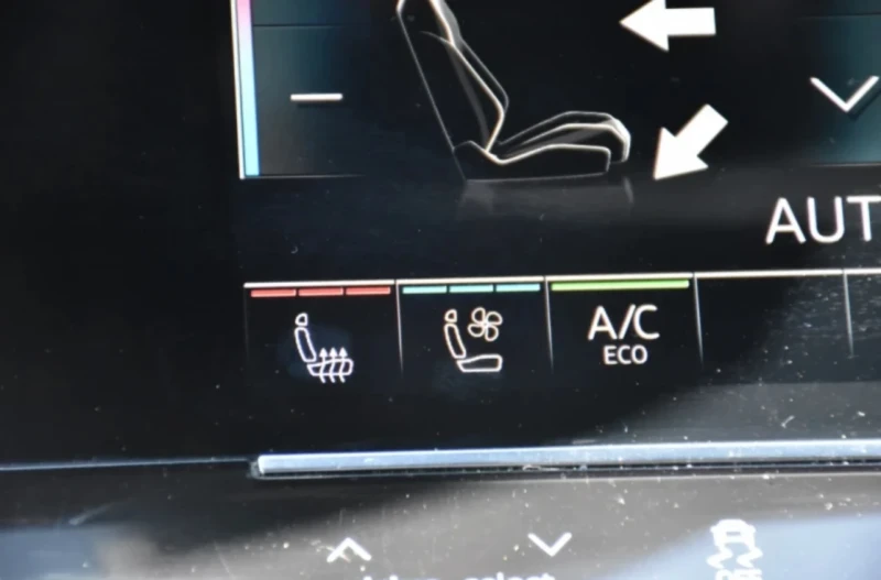 Audi Rs7 MATRIX* 360* B&O* ОБДУХВАНЕ* ВАКУМ* DIS* 600Hp* FU, снимка 8 - Автомобили и джипове - 52637369