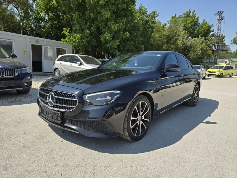 Mercedes-Benz E 220 2.2d 200к.с 4MATIC Топ състояние 