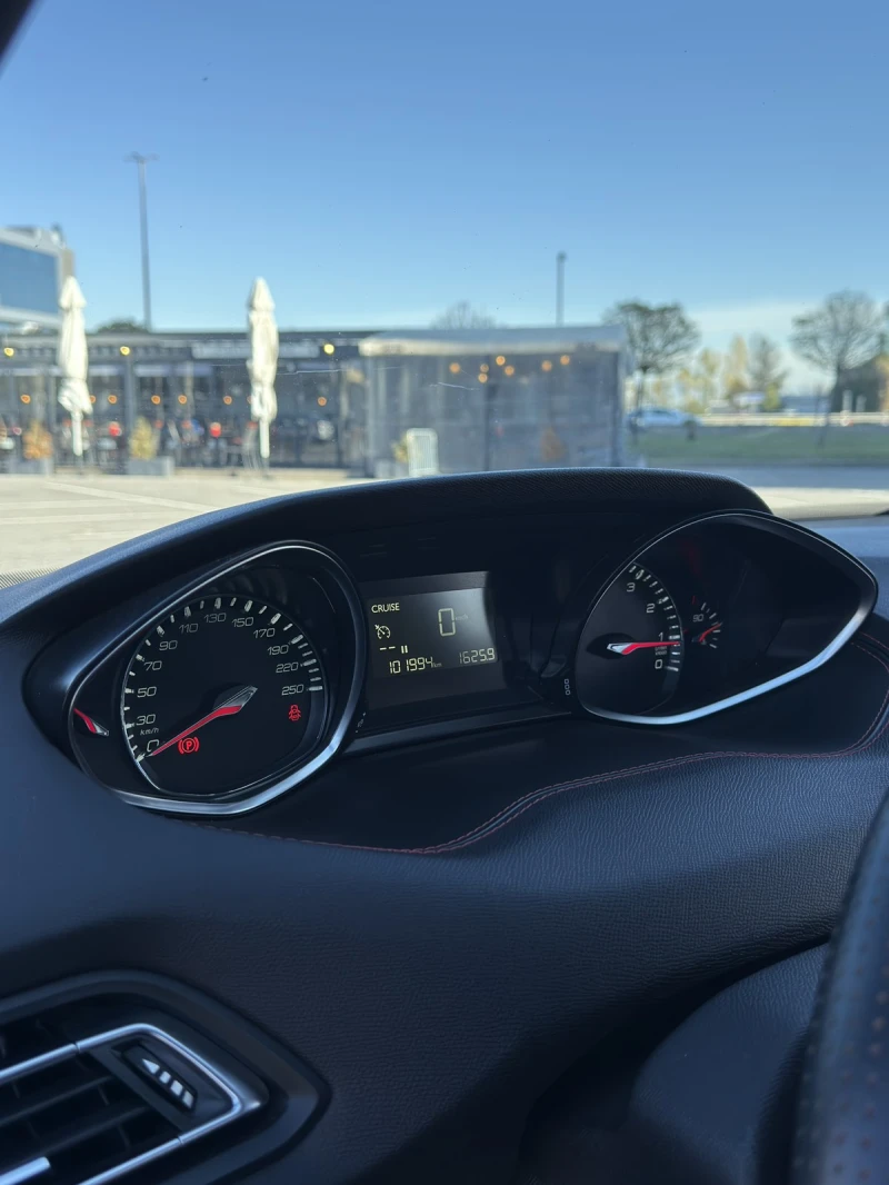 Peugeot 308 GT Line, снимка 10 - Автомобили и джипове - 53595956