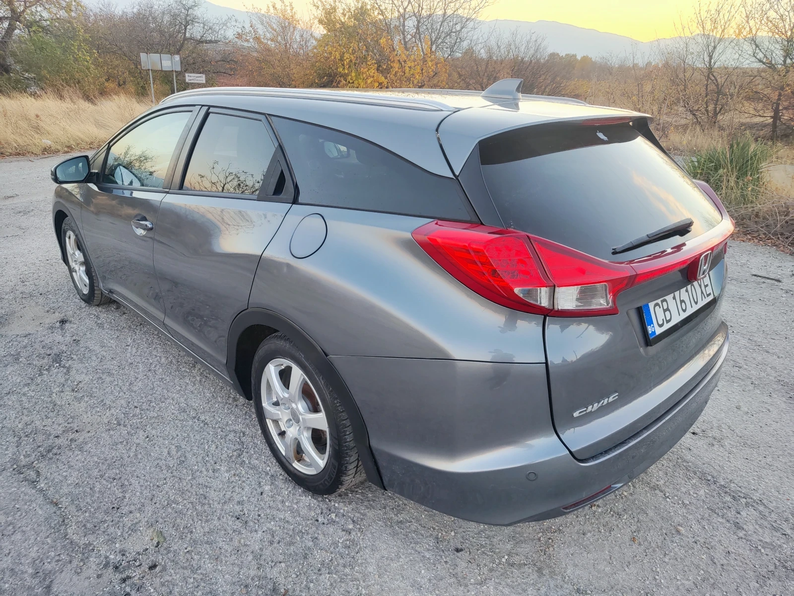 Honda Civic 1.6 EARTH DREAMS - изображение 5