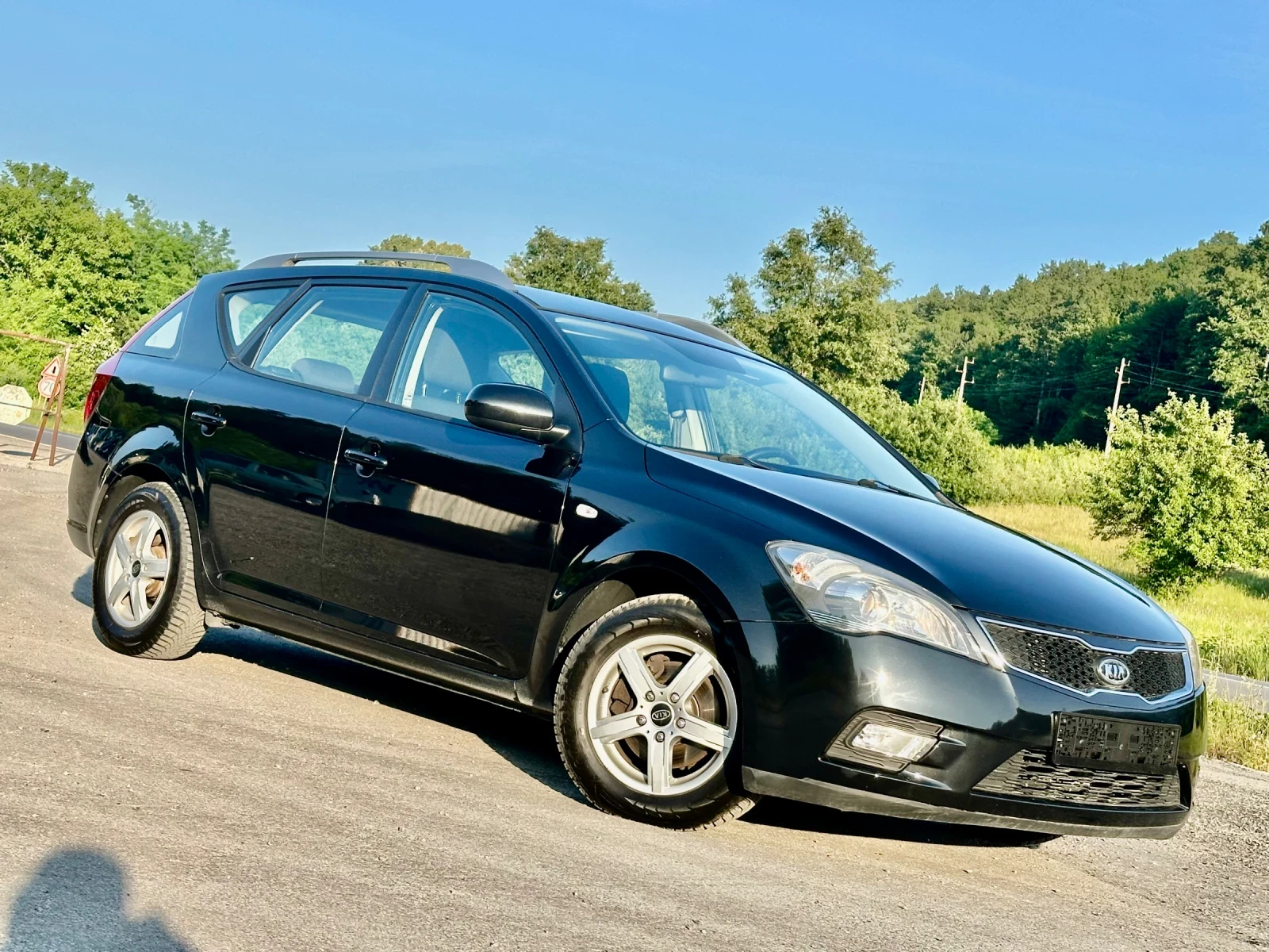 Kia Ceed 1.6CRDI* REALNI KM*  | Mobile.bg   1