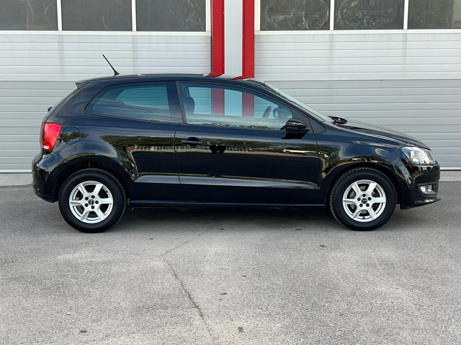 VW Polo 1.2I KLIMATIK EVRO 5A ЛИЗИНГ!!! - изображение 7