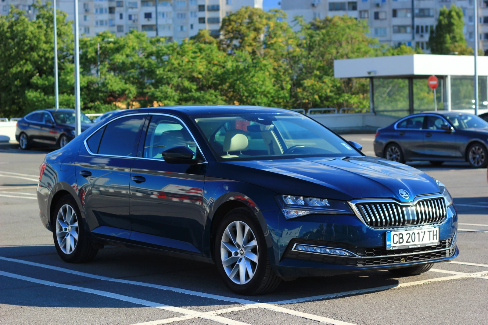 Skoda Superb Style Plus 2.0 бензин 190кс. - изображение 4