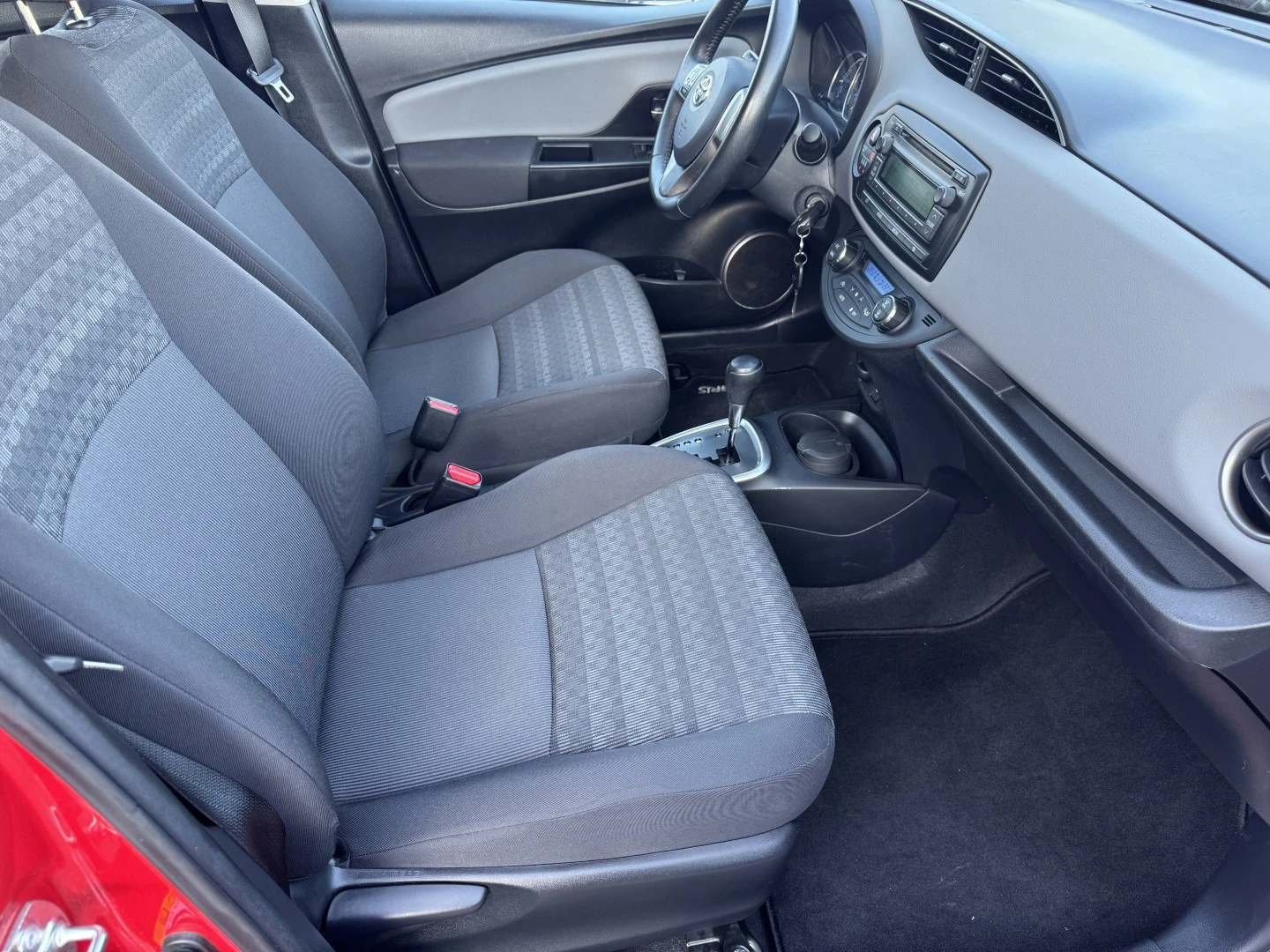 Toyota Yaris 1.5i Hybrid | Mobile.bg   15