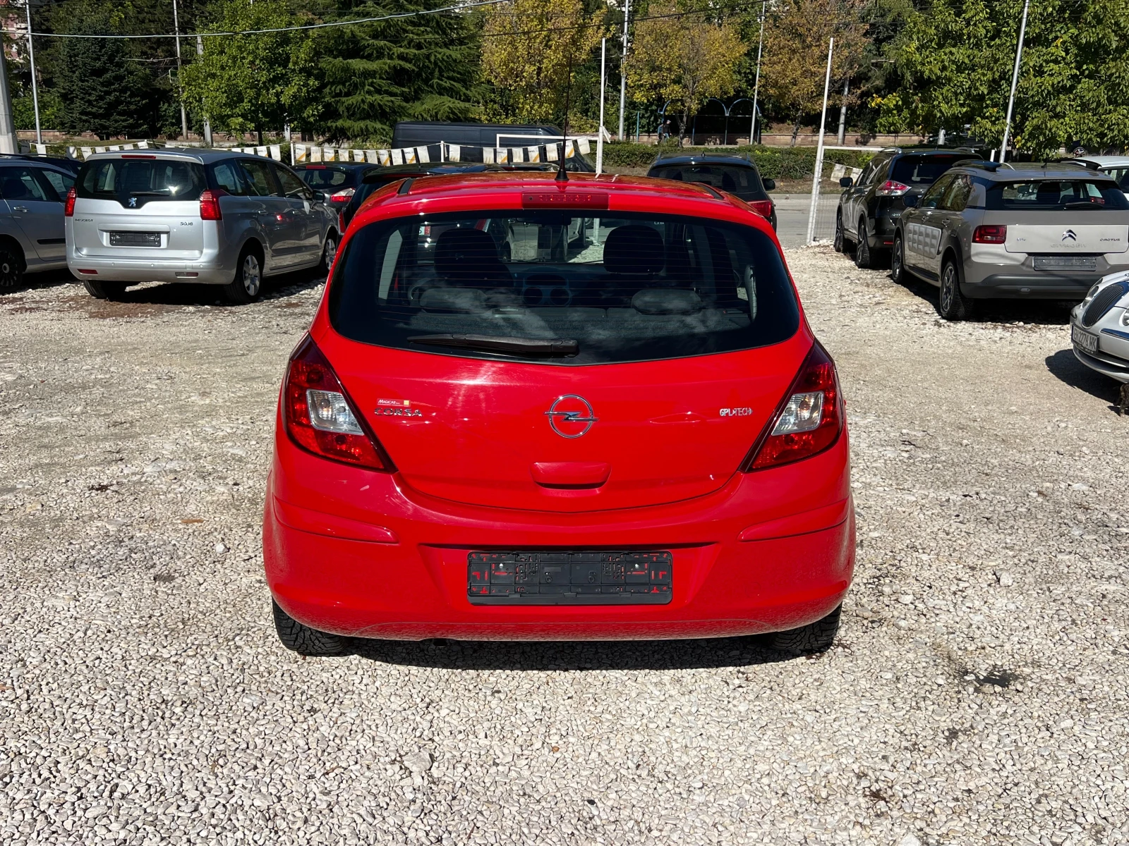 Opel Corsa 1.2 ФАБРИЧНА ГАЗ - изображение 4