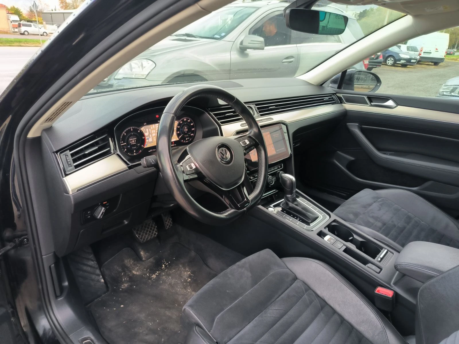VW Passat 2.0d-Navi-Automat-Euro-6C | Mobile.bg — изображение 13