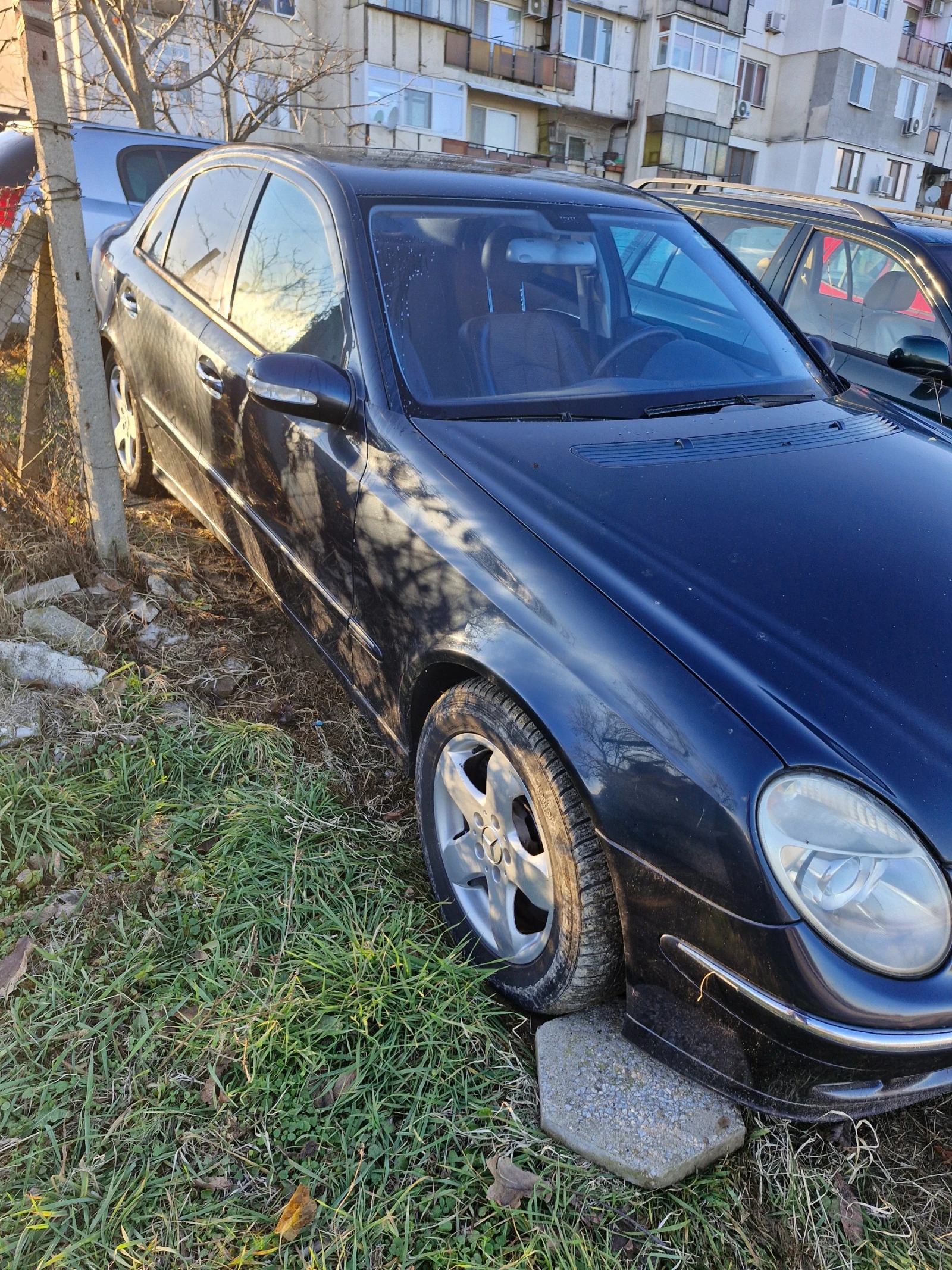 Mercedes-Benz E 270  - изображение 2