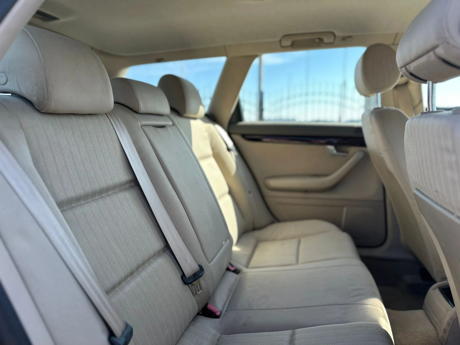 Audi A4 / 1.8I / GAS / 163 HP /  - изображение 10