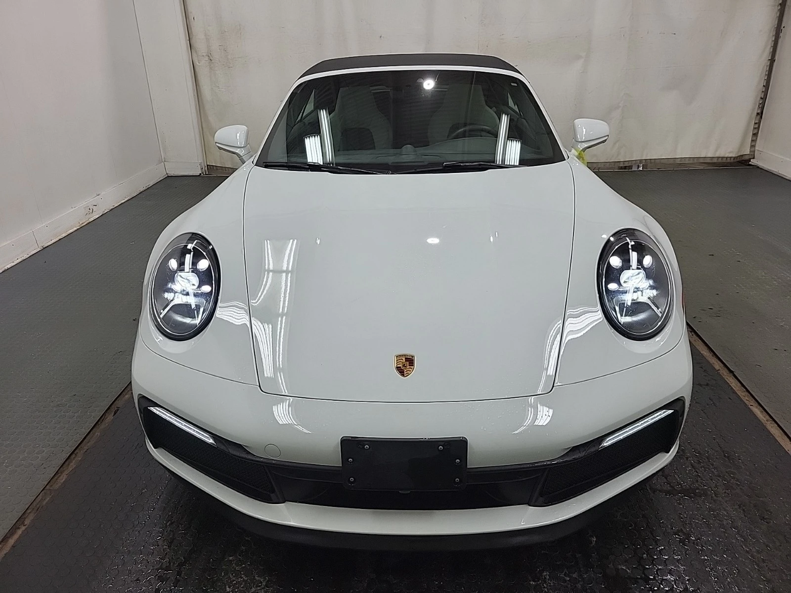 Porsche 911 3L 6cyl Rear Wheel Drive - изображение 7