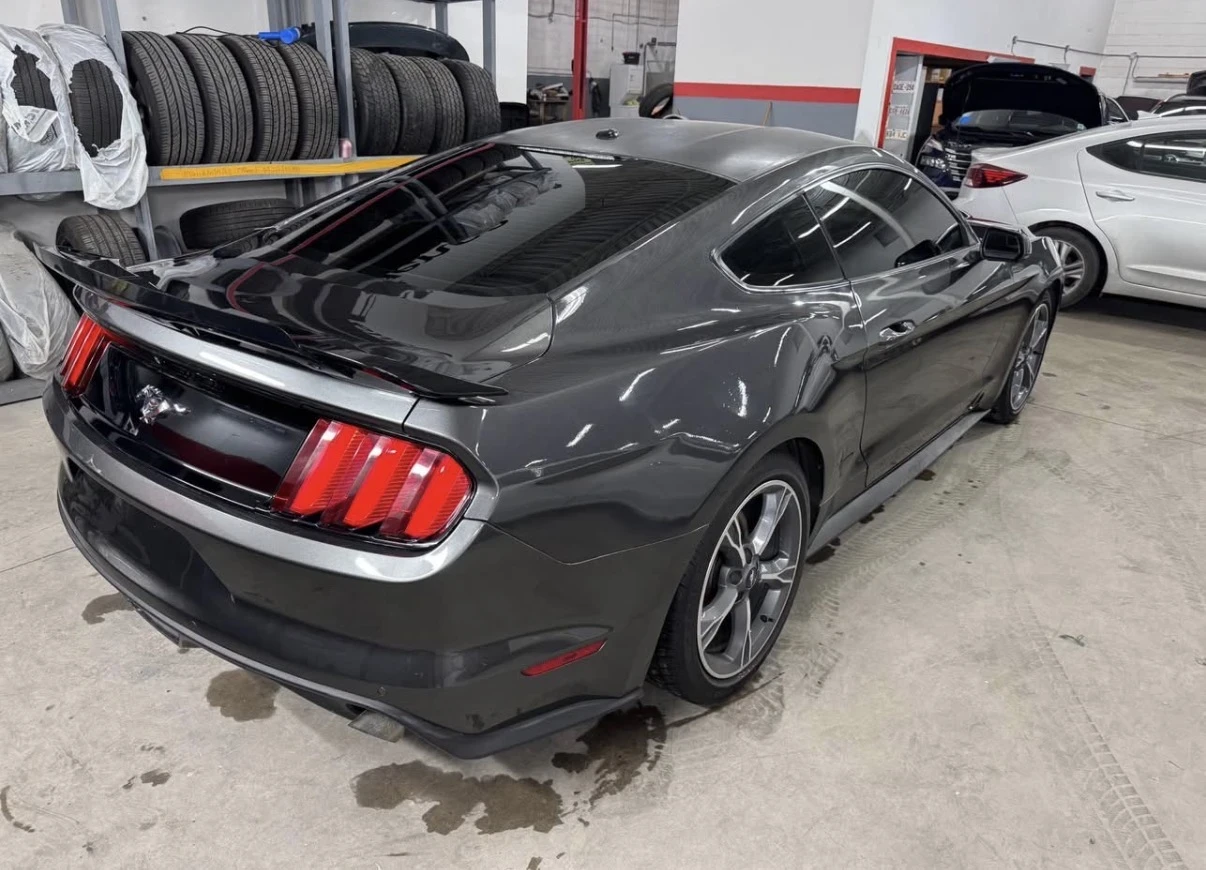 Ford Mustang EcoBoost | Червен Салон | Обдухване | Автоматик | , снимка 5 - Автомобили и джипове - 53739358