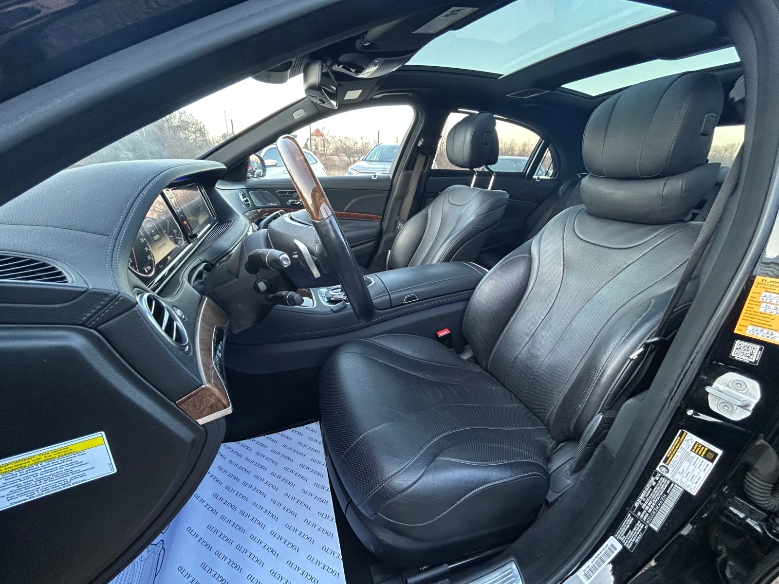 Mercedes-Benz S 500 LONG* AMG* BURMESTER* KEYLESS* PANO, снимка 10 - Автомобили и джипове - 53815561