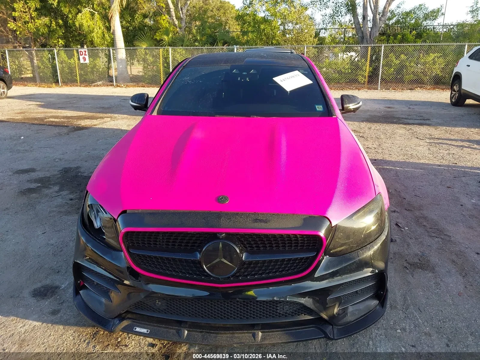 Mercedes-Benz E 53 AMG Burmester* Carbon, снимка 2 - Автомобили и джипове - 53912929