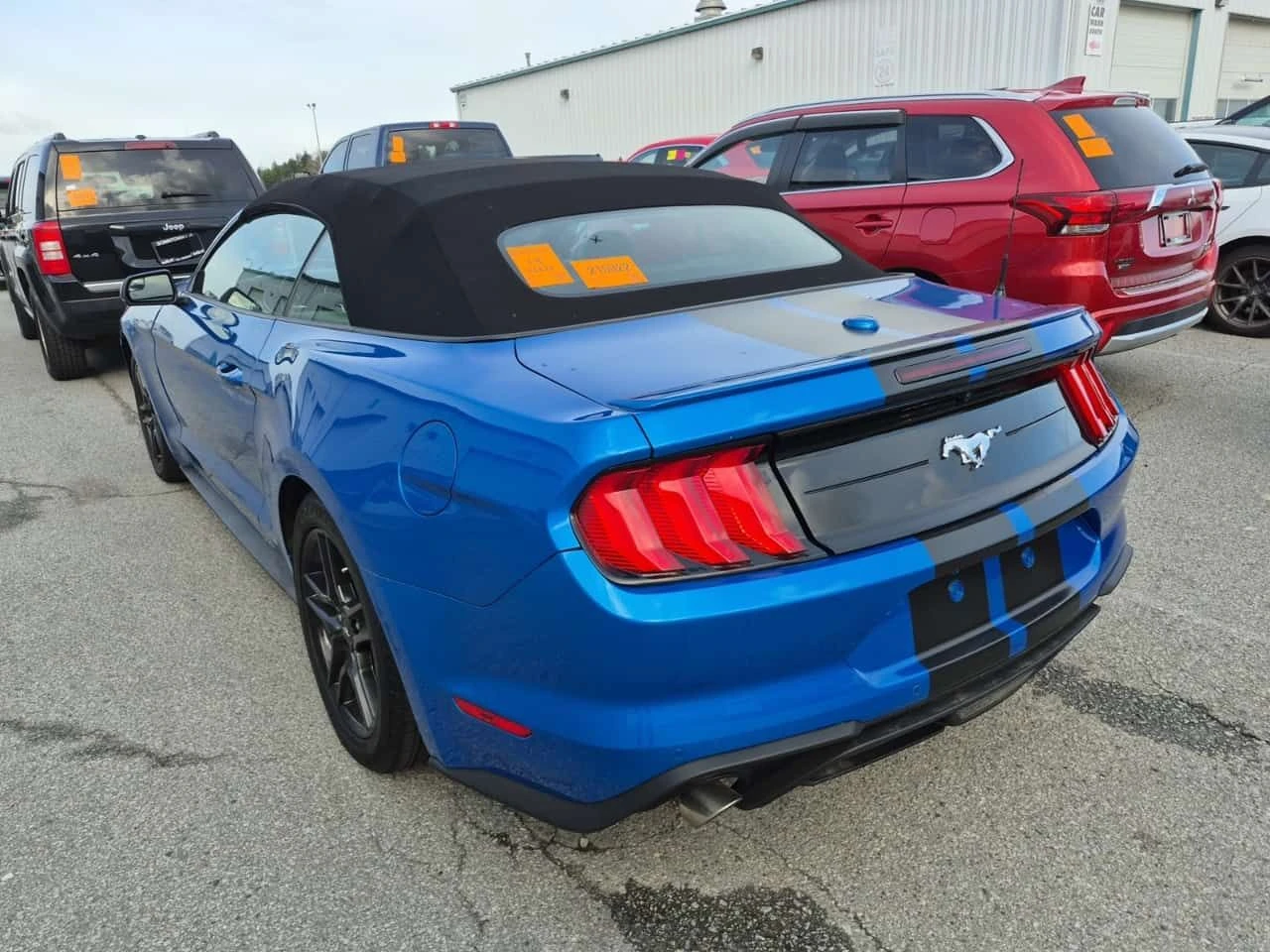 Ford Mustang * ECOBOOST PREMIUM * CARFAX * ЦЕНА ДО БГ, снимка 4 - Автомобили и джипове - 53999243