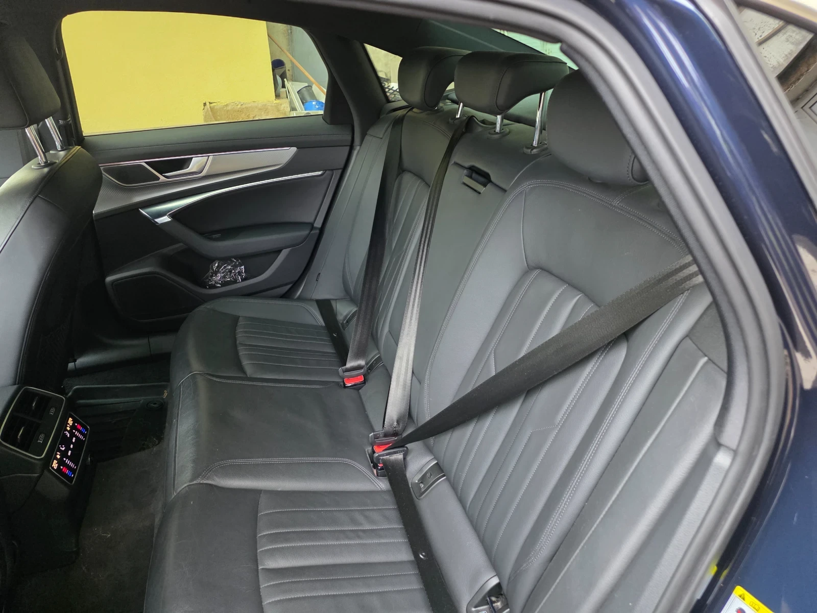 Audi A6 40TDI, снимка 13 - Автомобили и джипове - 54295360