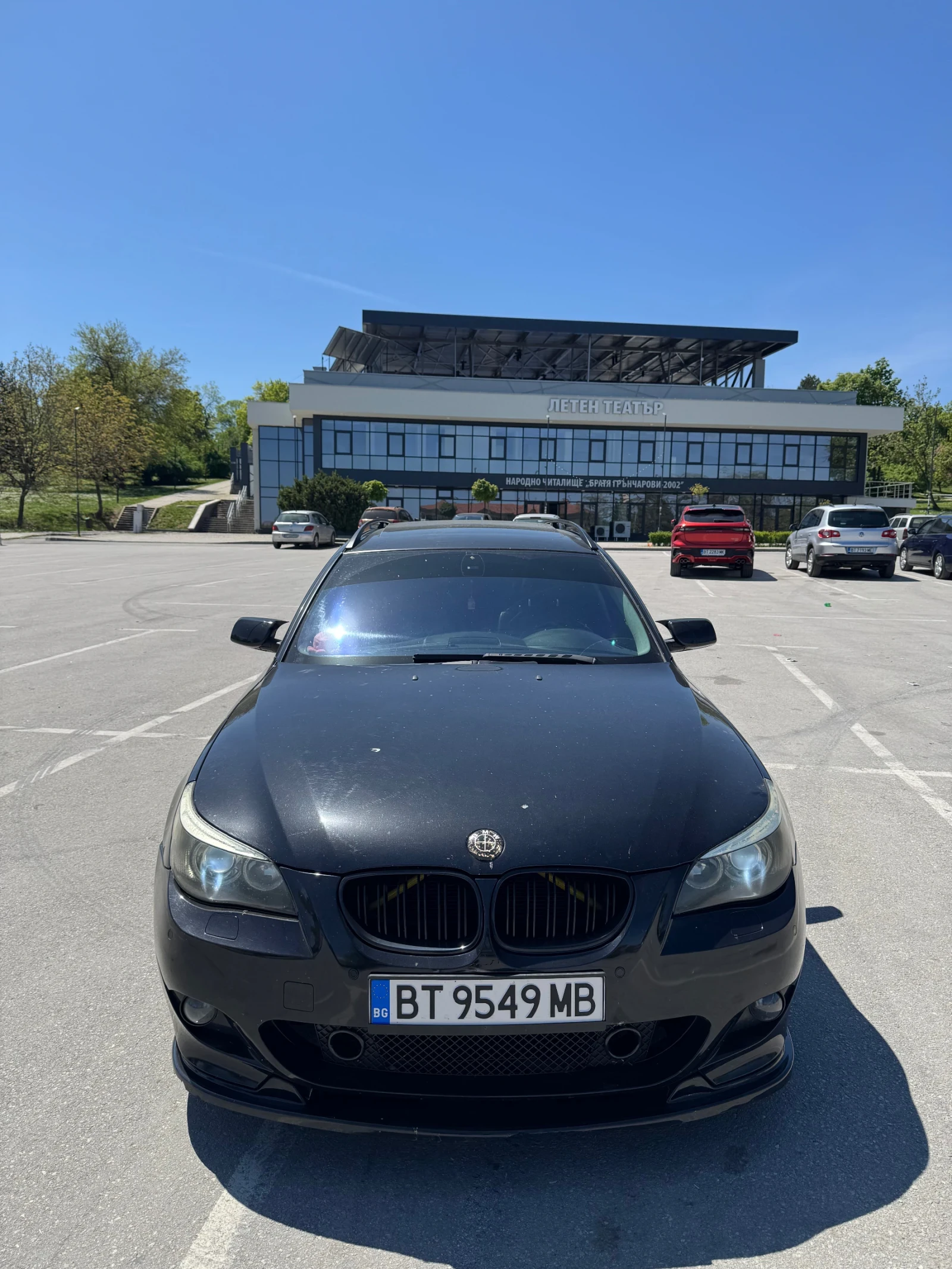 BMW 525