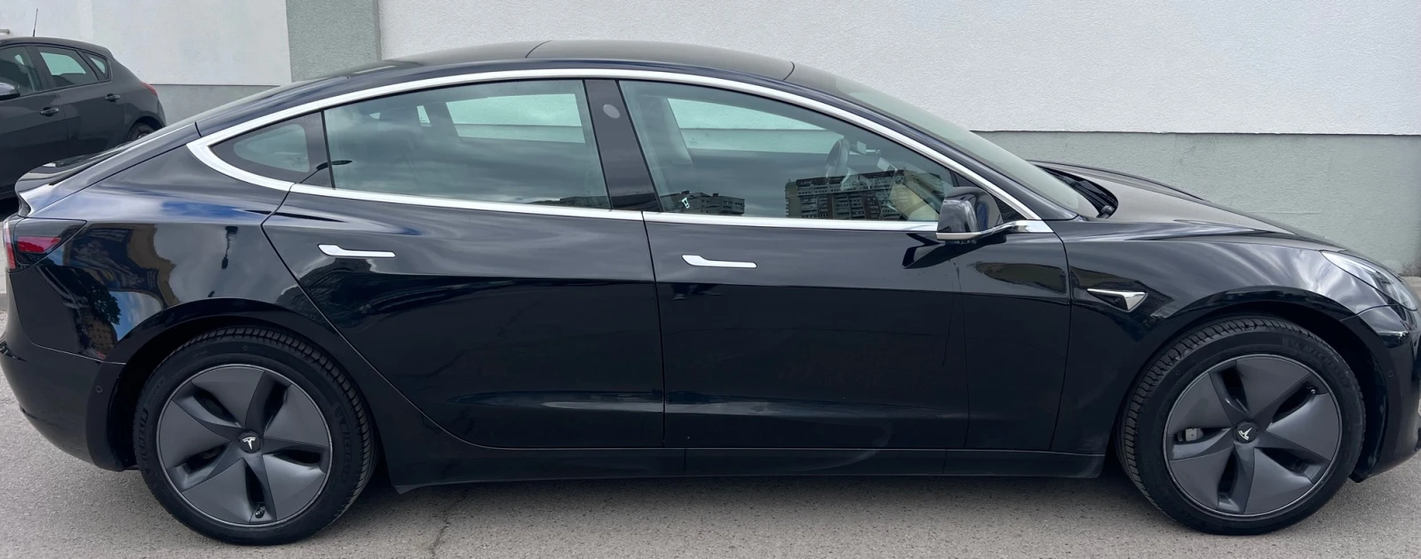 Tesla Model 3 SR + , снимка 4 - Автомобили и джипове - 54564150