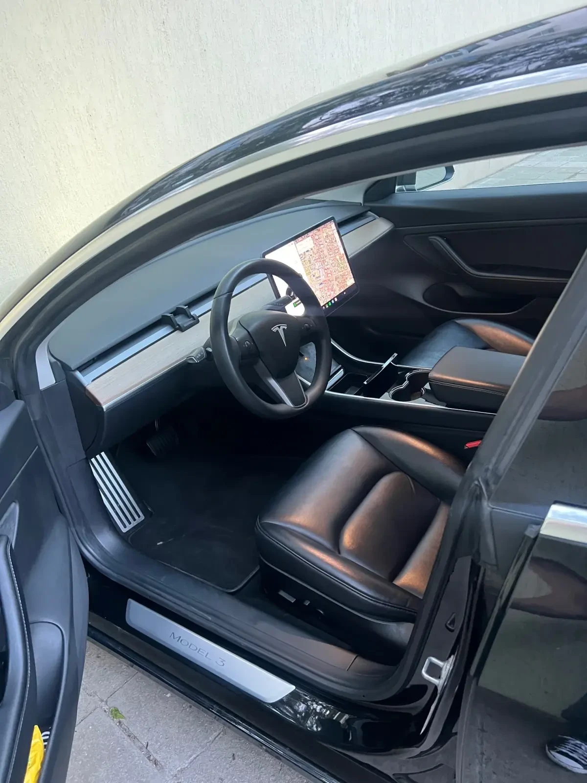 Tesla Model 3 SR + , снимка 11 - Автомобили и джипове - 54564150