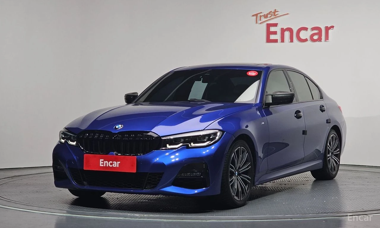 BMW 320 d M Sport* HEAD-UP* CARBON* КАМЕРА* ПОДГРЕВ* 